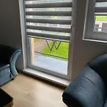 W 2 Rocks